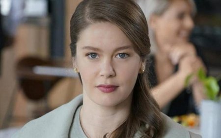 "Atamı tanımıram" - Burcu Biricik