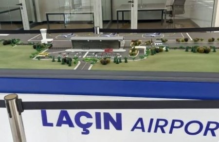 Laçındakı Beynəlxalq Aeroportun maketinin görüntüləri yayılıb - FOTO