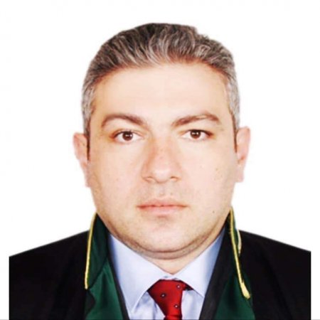"Azadlığa buraxılma haqqında məhkəmə qərarı var, amma şəxs hələ də həbsdə saxlanılır"