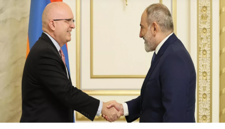 “Sərhəddə baş verənlər Filip Rikerin İrəvana səfərinin nəticəsidir” - Şevçenko