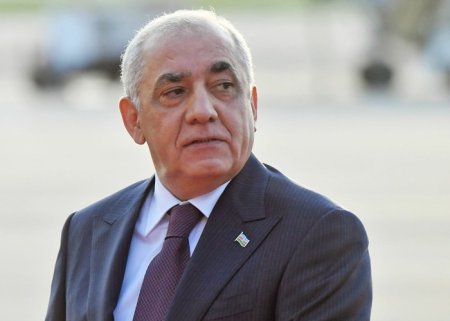 Əli Əsədov sərəncam İMZALADI