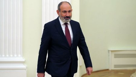 Paşinyan sabah Rusiyaya gedir - Ermənistan hökuməti təsdiqlədi