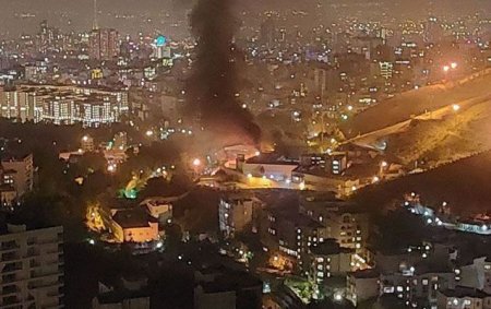 Məhbuslar üsyana qalxdı - Tehran yanır - VİDEO