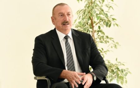 İlham Əliyev:"Azərbaycan-Ermənistan münasibətlərinin normallaşdırılması işində Fransanın hər hansı rol oynamasının heç bir mümkünlüyünü görmürük”