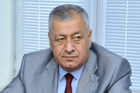 Vahid Əhmədov: “Bahalaşmanın qarşısını birtəhər almaq olar, əsas odur, qıtlıq olmasın”