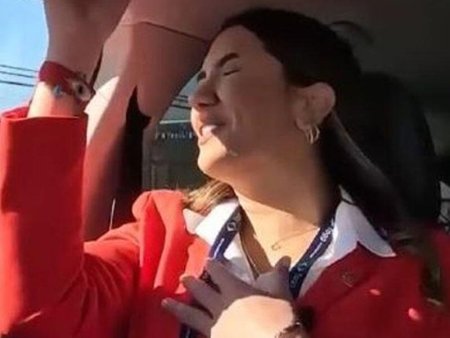 "Togg"un test sürüşündə qorxulu anlar: Fülya Öztürkün halı pisləşdi - VİDEO