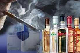 Alkoqollu içki və tütün məmulatının reklamında hansı qaydalara riayət edilməlidir?