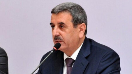 General  işdən çıxarıldı -TƏCİLİ