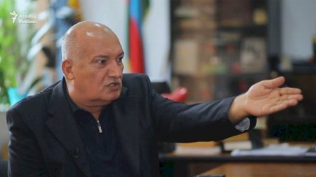 “İndi evdar qadınlar da yad kişilərlə əlaqə qurur” - Cəlaloğludan qalmaqallı sözlər