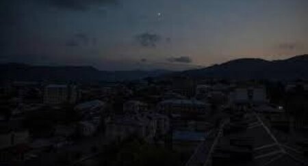 Xankəndidə işıq və internet kəsildi