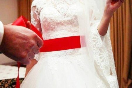 Çılpaq şəkillərini internetdə gördüm deyən həyat yoldaşı, gəlini... - ŞOK OLAY