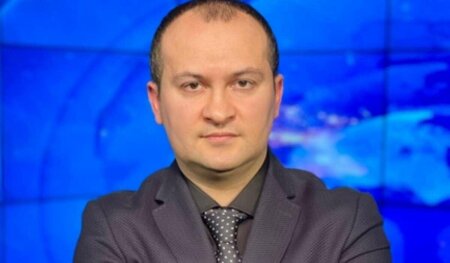 Həmkarlarını SİMASIZ ADLANDIRDI, SONRA... - FOTO