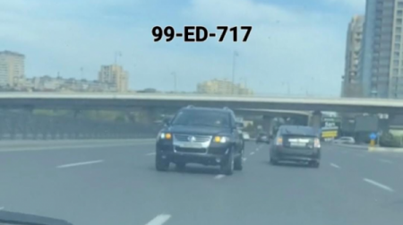 Lüt soyunub Bakını bir-birinə qatan 20 yaşlı sürücü dəlixanaya yerləşdirildi – VİDEO