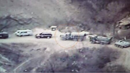 Ermənilər Qarabağa yenə silah daşıyır - Yeni video