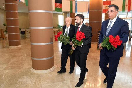 SOCAR BANM-də Ulu Öndər Heydər Əliyevin 100 illiyini qeyd etdi