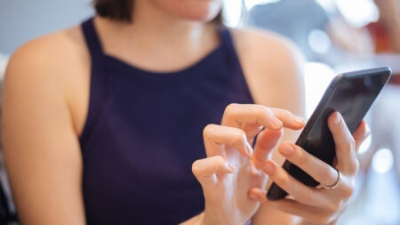 Bakıda evli kişi gizli görüşdüyü qadının başına OYUN AÇDI