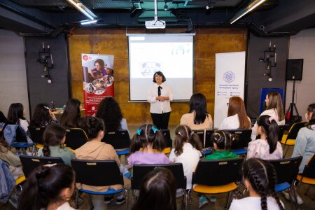 Şəhid övladlarına İKT mövzusunda təlimlər keçirilib