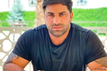 “Eşşəkdə olan şərəf bu alçaqda yoxdur!” – Kamildən ağır sözlər – VİDEO