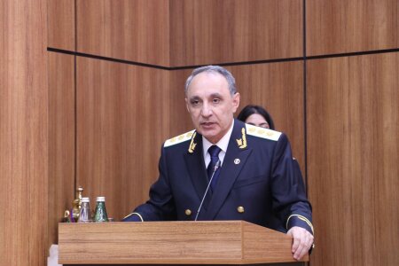 Prokurorluq orqanlarının xidməti fəaliyyətdə fərqlənən əməkdaşları mükafatlandırıldı - FOTO