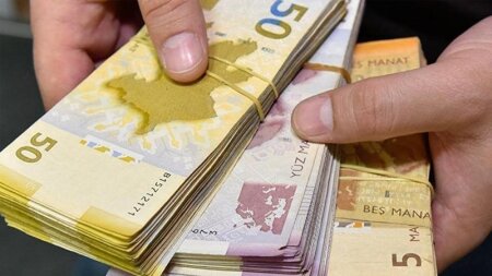 Yarım milyon manatı mənimsəyən direktordan xəbər var