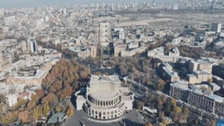 Azərbaycan dronları İrəvan səmasında... - Ermənilər təlaşda