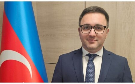 Vəkil nazir müavini oldu - GÖRÜN KİMDİR?