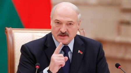 Lukaşenko: “Rusiya torpaqlarını Belarusa birləşdirmək istəyirlər”