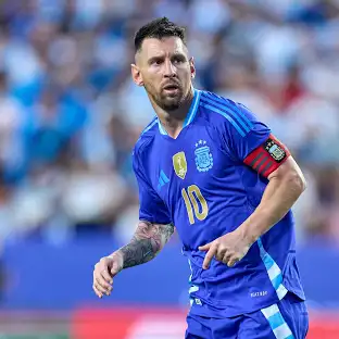 Messi GÖRÜN NECƏ BİABIR OLDU-DƏHŞƏT