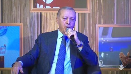PREZİDENT "Sarı gəlin" i belə oxudu - VİDEO