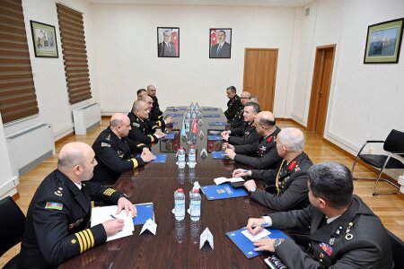 Azərbaycan və Türkiyə arasında mövcud hərbi əməkdaşlıq müzakirə olunub