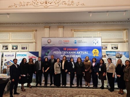 Pediatriya sahəsində effektiv müalicə strategiyaları və qabaqcıl təcrübənin rolu müzakirə edildi
