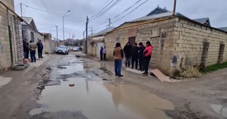 Konalizasiya xətti Masazırda  partladı, yeni çəkilən yol sıradan çıxdı - VİDEO