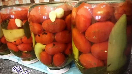 Evinizdə hazırladığınız bu turşu zəhərlənməyə SƏBƏB OLUR: Mütəxəssis diqqətli olmağa ÇAĞIRDI