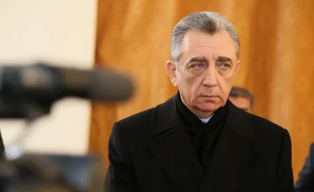 Eldar Əzizovun qudası DAYANMAQ BİLMİR: Aqil Tağıyevin ucbatından vətəndaş mənzilinə BELƏ GİRİR – FOTOLAR/VİDEO