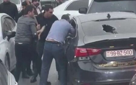 Sürücüyə qarşı zorakılıq etməkdə təqsirli bilinənLƏR ev dustaqlığına buraxıldılar