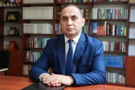 Boşanmış bir insan ailələrə hansı tövsiyəni edə bilər? -DEPUTAT