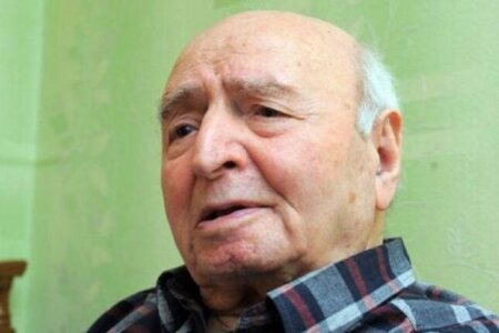 “Nə görə, nə də gəzə bilirəm, oturaq qalmışam” – 98 yaşlı ŞAİR...