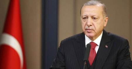 Ərdoğan azərbaycanlı alimi vəzifədən çıxardı