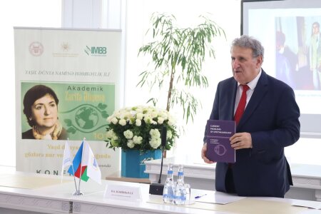 AMEA-da “Böyük ana-alim-qadın” mövzusunda konfrans keçirilib