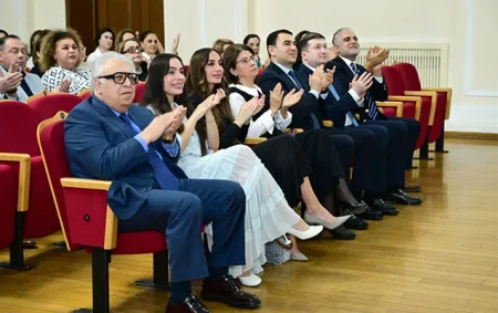 Leyla və Arzu Əliyevalar konsertdə