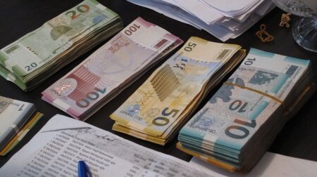 Şəhid ailələrinə verilən təqaüd artırıldı