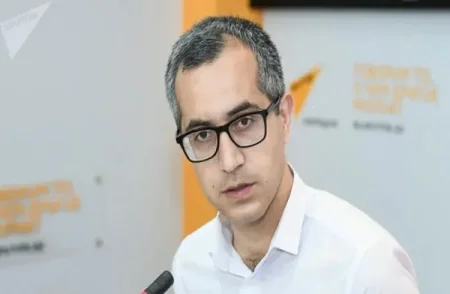 "Bu sistemin içində çürümüş, korrupsiyalaşmış, ədaləti tapdalanmış və saxtakarlığı normal hala çevirmiş mexanizmin ifşasıdır" - Kamran Əsədov