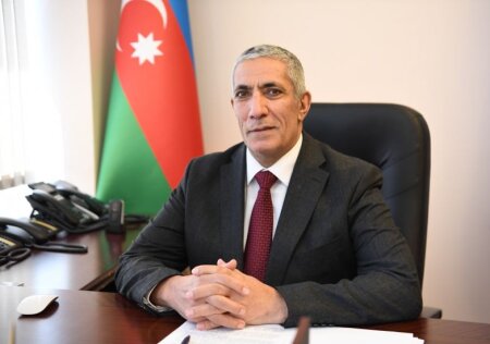 Deputat MƏKTƏBƏQƏDƏR KURSLARA BUNA GÖRƏ ETİRAZ ETDİ
