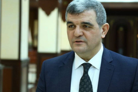 DEPUTATDAN ŞOK AÇIQLAMA-Özünə ziyalı deyib birləşməkdən dəm vuran cahillər
