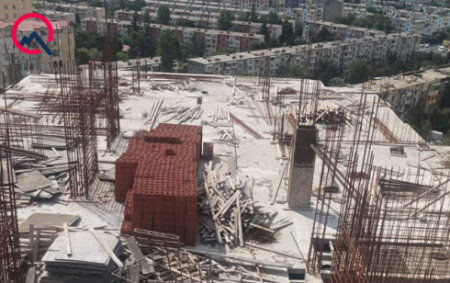 “106 min ödəmişəm, yaşamağa evim yoxdur” - “Şərq İnşaat” MMC-nin tikdiyi bu binada qüsur aşkarlanıb