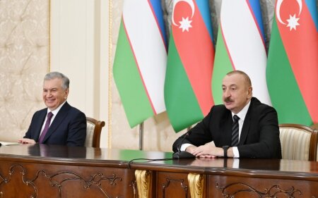 Azərbaycan Prezidenti Özbəkistana investisiyaları prioritet adlandırıb