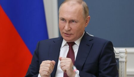 Putin rus generallardan QİSAS ALMAĞA BAŞLADI: Rusiyada hakimiyyət BÖHRANI, Putin xalq ARASINA çıxdı!