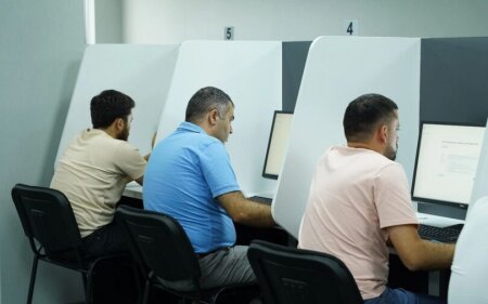 Taksi sürücüləri də DİM-in imtahanından keçdi