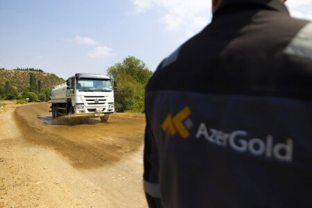 "AzerGold" QSC tərəfindən daşıma yollarında tozun idarə olunmasına yönəlmiş ekoloji təşəbbüs reallaşdırılıb
