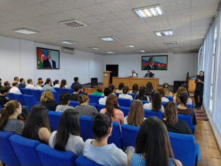 “Konstitusiya və Suverenlik İli” çərçivəsində Şəmkirdə hüquqi-maarifləndirici tədbir keçirilib